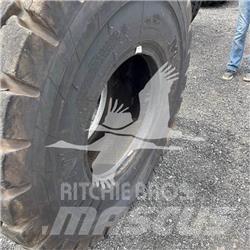 Titan 20.5R25 Ελαστικά και ζάντες