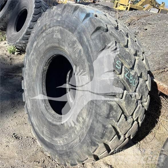 Titan 23.5R25 Ελαστικά και ζάντες