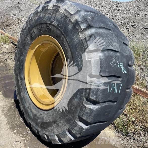 Toyo 35/65x33 Ελαστικά και ζάντες