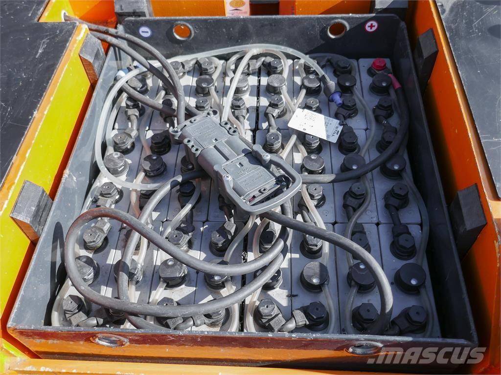 Baka EGU-200 SO Παλετοφόρα πεζού χειριστή με ιστό