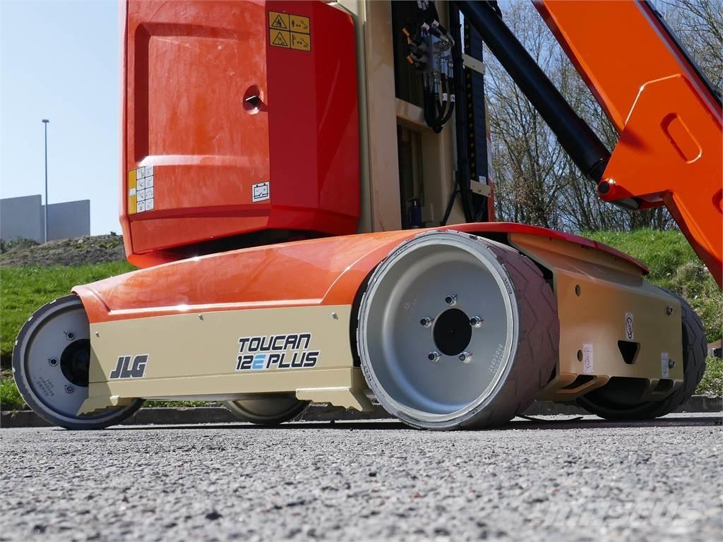 JLG Toucan 12E Plus Ανυψωτήρες με κατακόρυφους πυλώνες