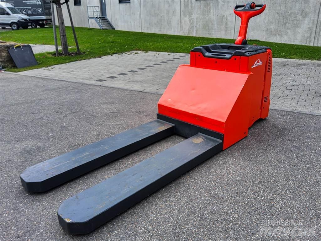 Linde T 30 Παλετοφόρα πεζού χειριστή με ιστό