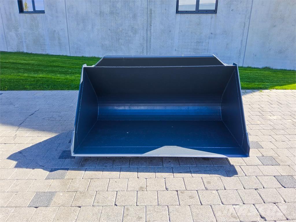 LSB Merlo Λοιπά προσαρτούμενα εξαρτήματα και κατασκευαστικά στοιχεία