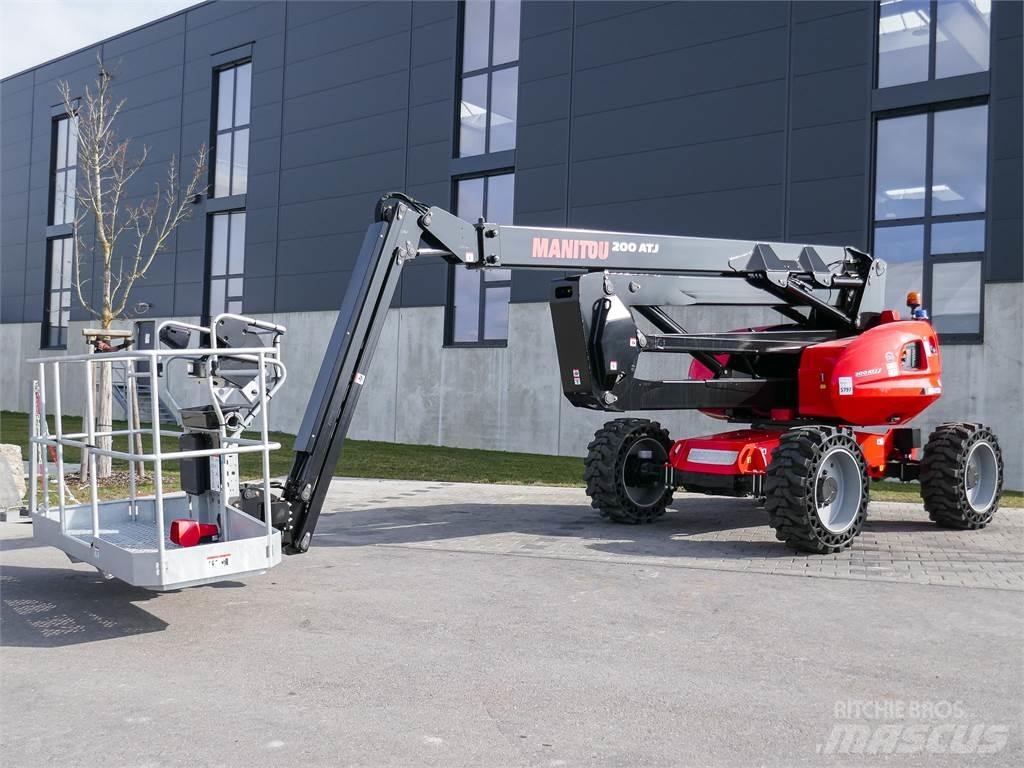 Manitou 200 ATJ Ανυψωτήρες με αρθρωτό βραχίονα