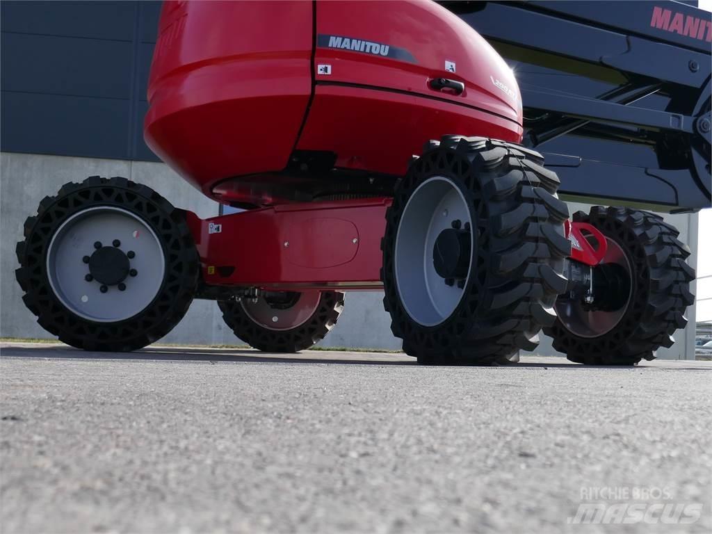 Manitou 200 ATJ Ανυψωτήρες με αρθρωτό βραχίονα