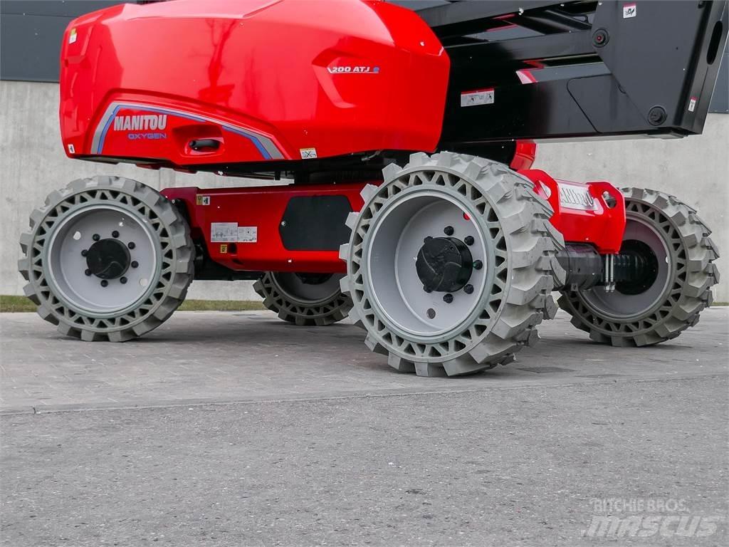 Manitou 200 ATJE Ανυψωτήρες με αρθρωτό βραχίονα
