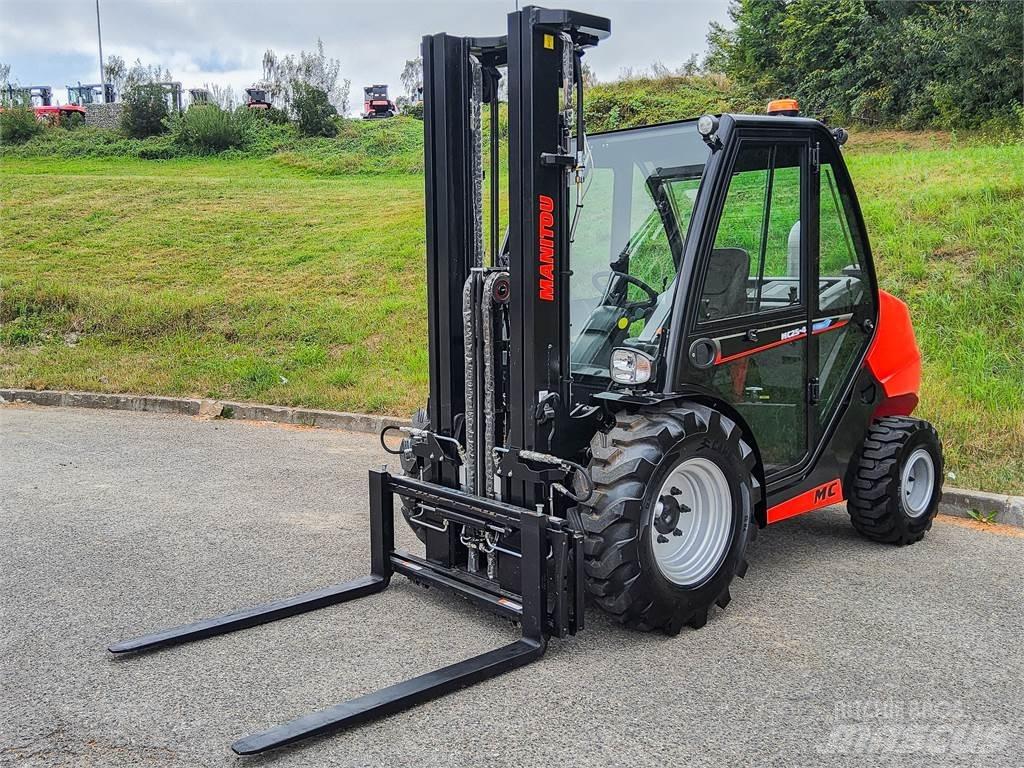 Manitou MC 25-4 Φορτηγά ανώμαλου εδάφους