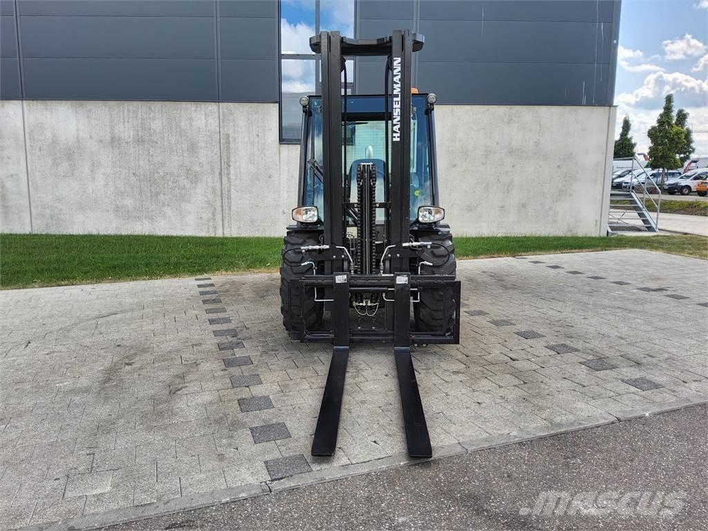 Manitou MC 30-4 Φορτηγά ανώμαλου εδάφους