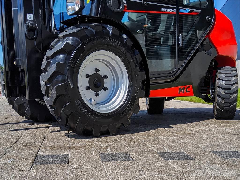 Manitou MC 30-4 Φορτηγά ανώμαλου εδάφους