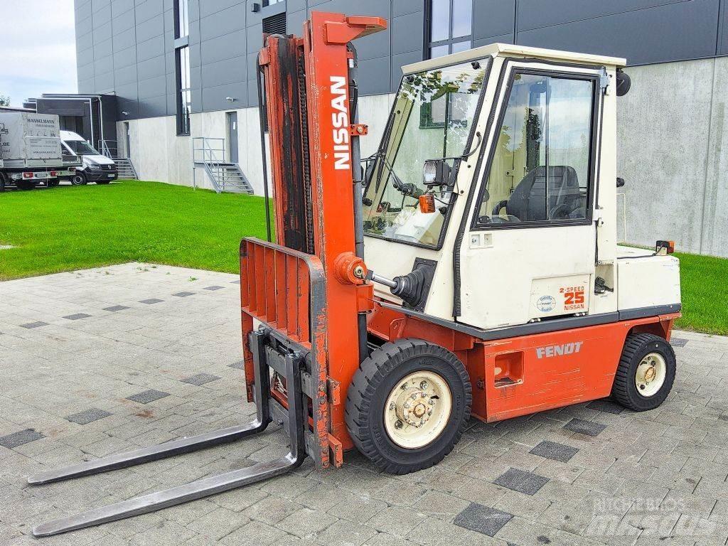Nissan EH02F25U Πετρελαιοκίνητα Κλαρκ