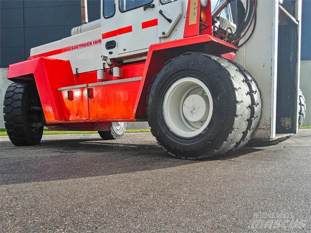 Svetruck 16120 Πετρελαιοκίνητα Κλαρκ