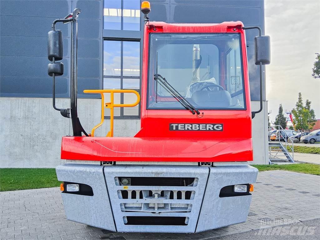 Terberg YT 223 Νταλίκες μεταφοράς εμπορευματοκιβωτίων
