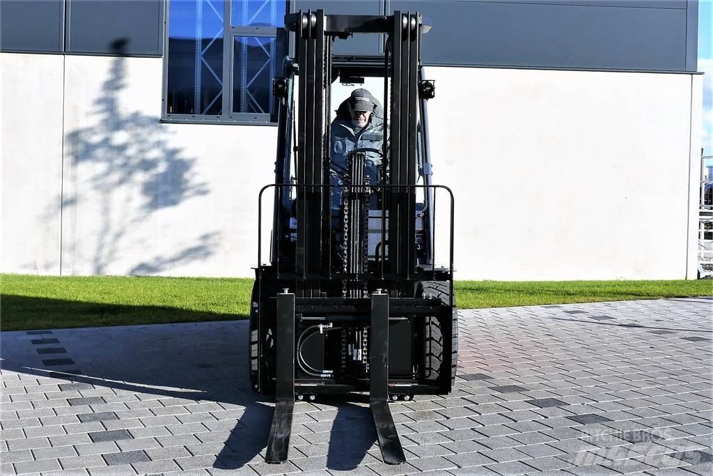 Toyota 02-8FGF30 Περονοφόρα ανυψωτικά κλαρκ με φυσικό αέριο LPG