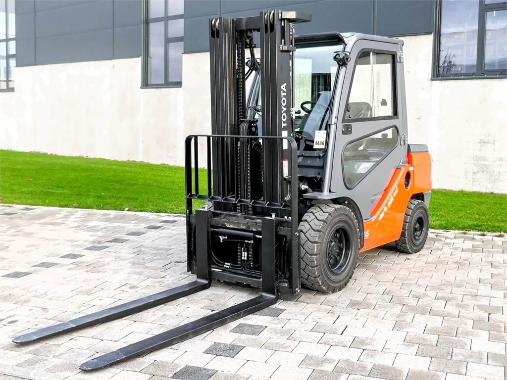 Toyota 52-8FDJF35 Πετρελαιοκίνητα Κλαρκ