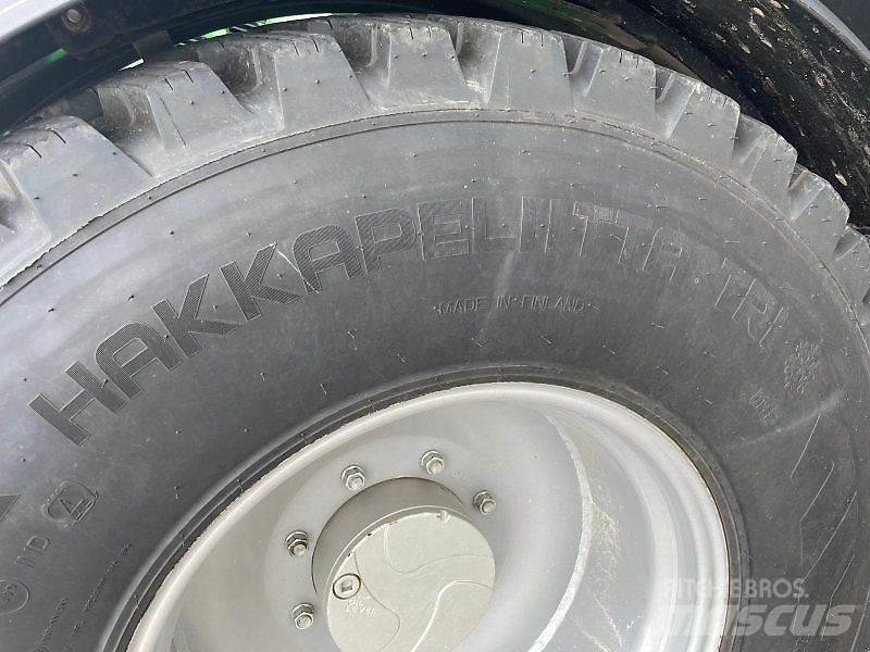 John Deere 6120M Τρακτέρ