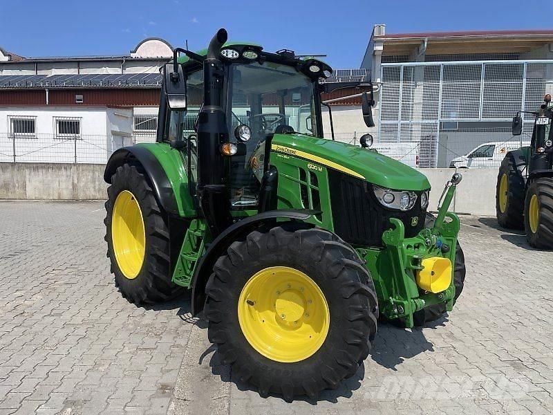 John Deere 6120M Τρακτέρ
