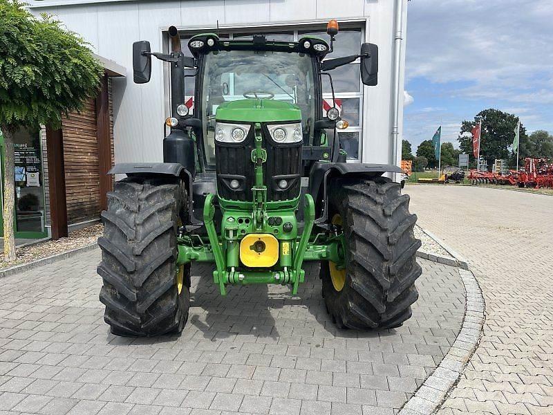 John Deere 6215R Τρακτέρ