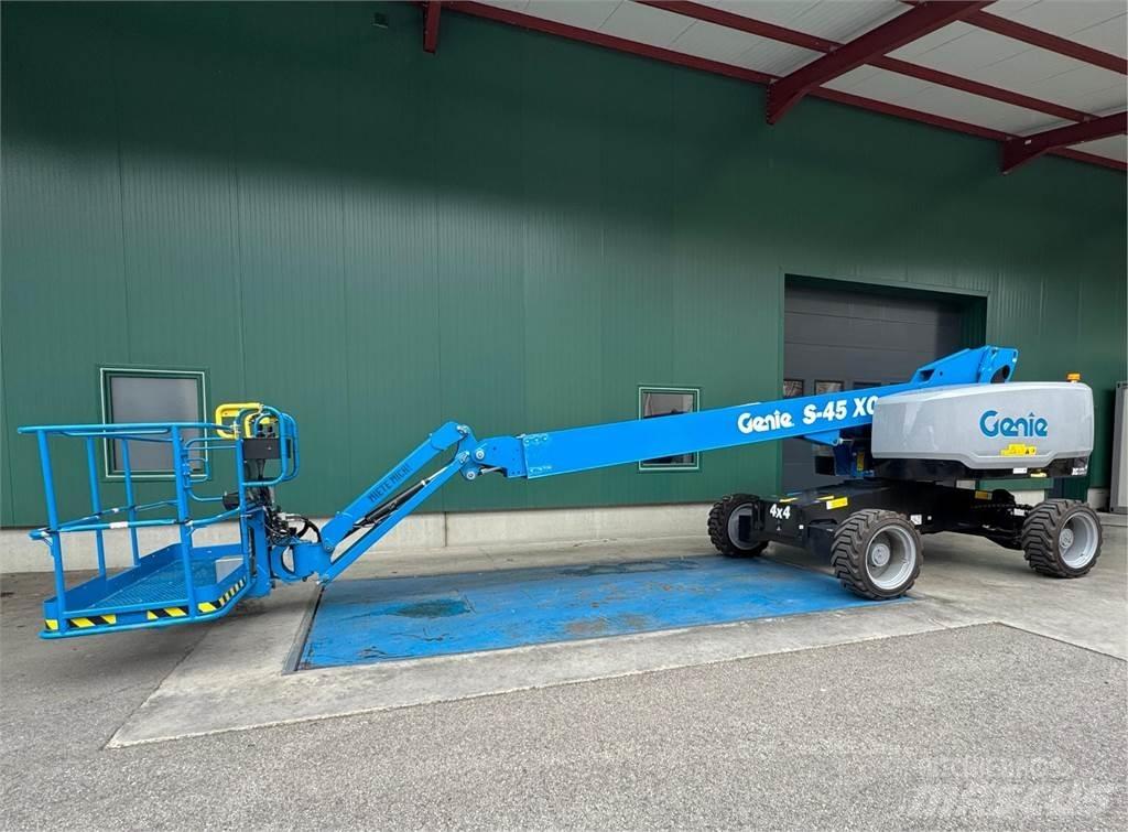 Genie S-45 XC Ανυψωτήρες με αρθρωτό βραχίονα