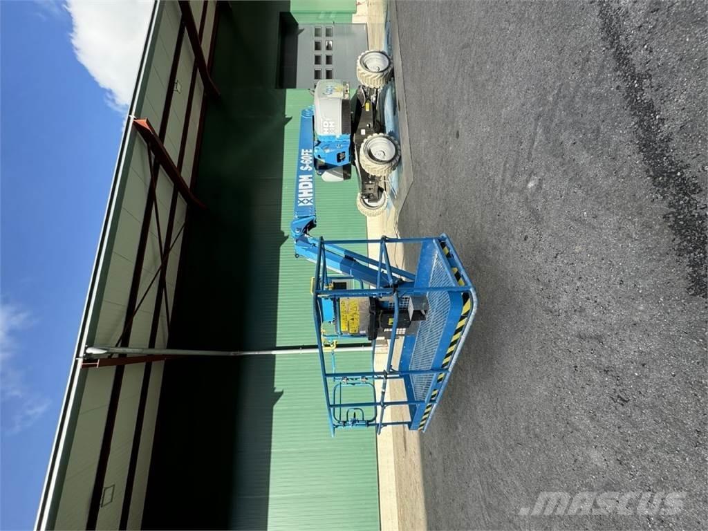 Genie S-60 FE Ανυψωτήρες με αρθρωτό βραχίονα