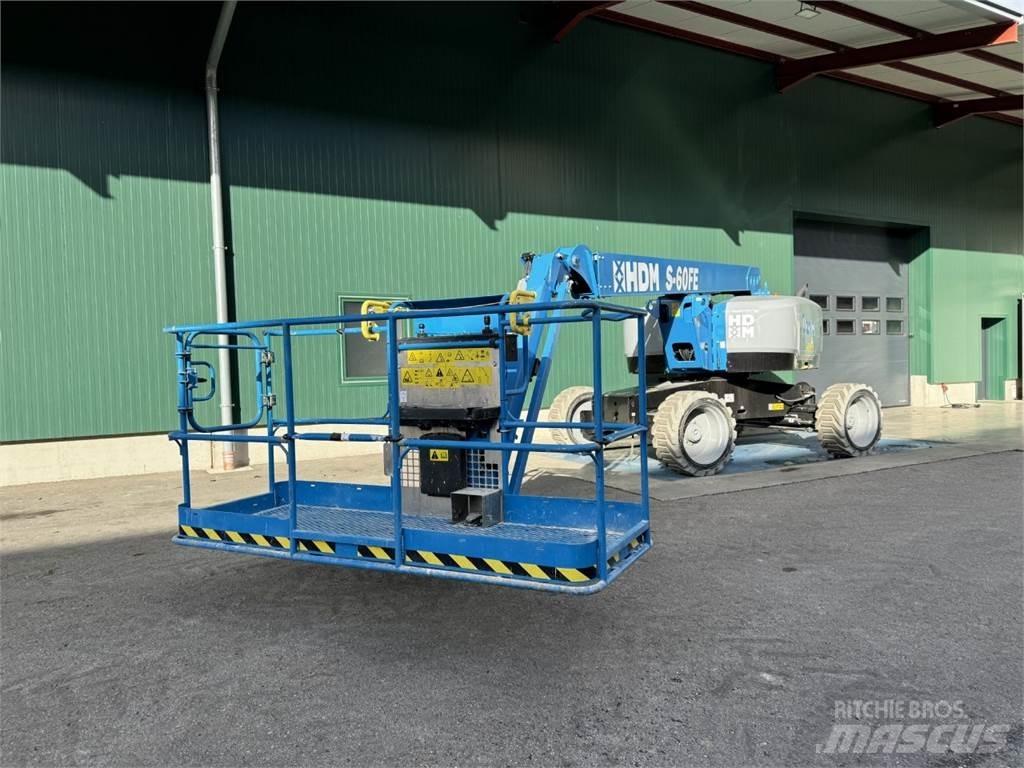 Genie S-60 FE Ανυψωτήρες με αρθρωτό βραχίονα