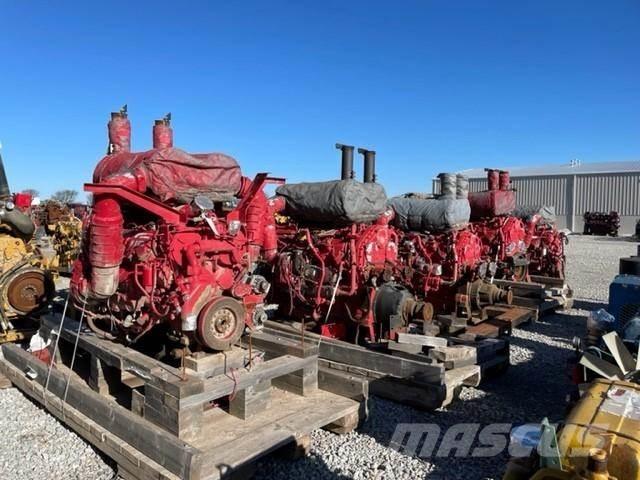 CAT C-32 Κινητήρες