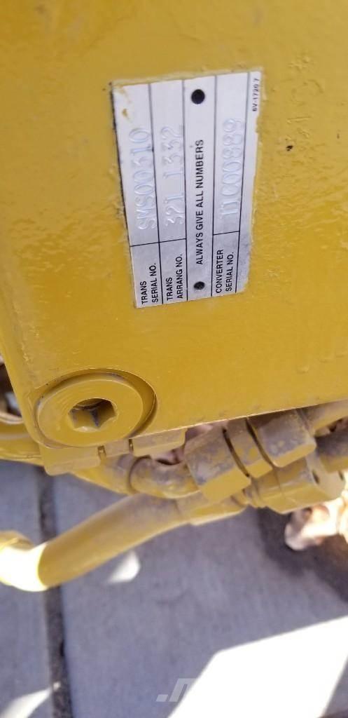 CAT TH35-E81 Μετάδοση κίνησης