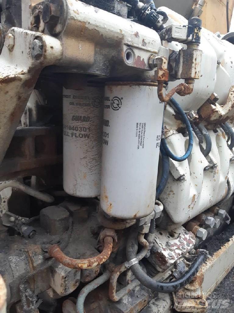 Komatsu 930E Κινητήρες