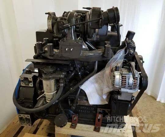 Komatsu S4D95LE-3 Κινητήρες