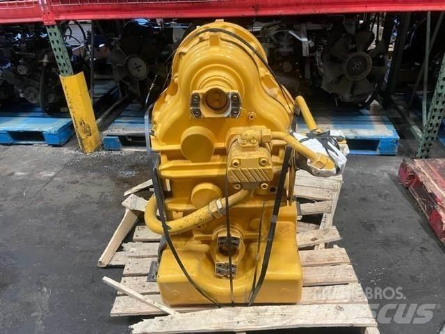 Volvo G990 Μετάδοση κίνησης
