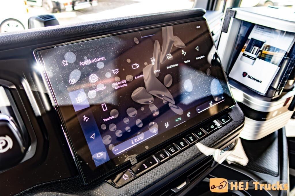 Scania R530 A6x2NB Τράκτορες