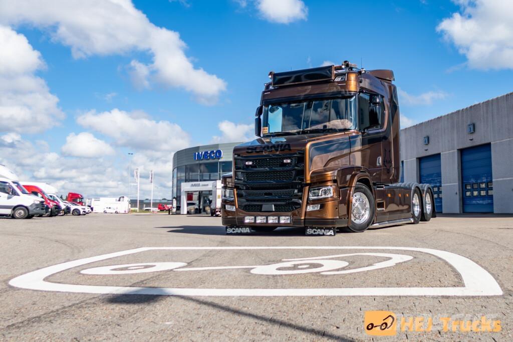 Scania RT520 A6x2NB Τράκτορες