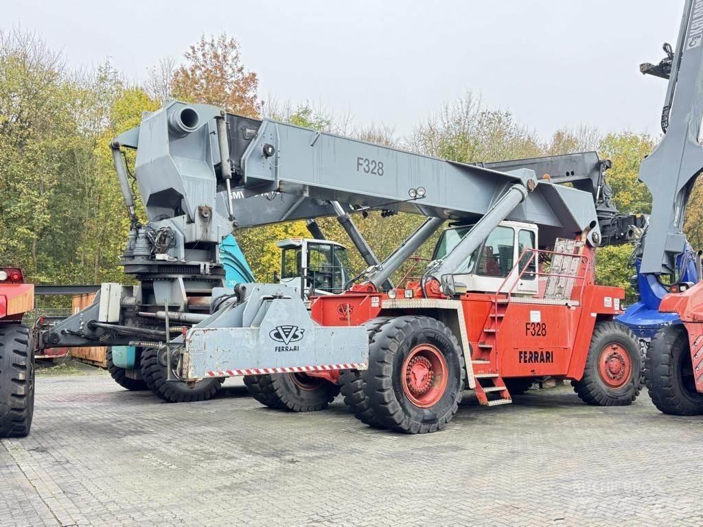 CVS Ferrari F328PB Γερανοί στοίβαξης εμπορευματοκιβωτίων