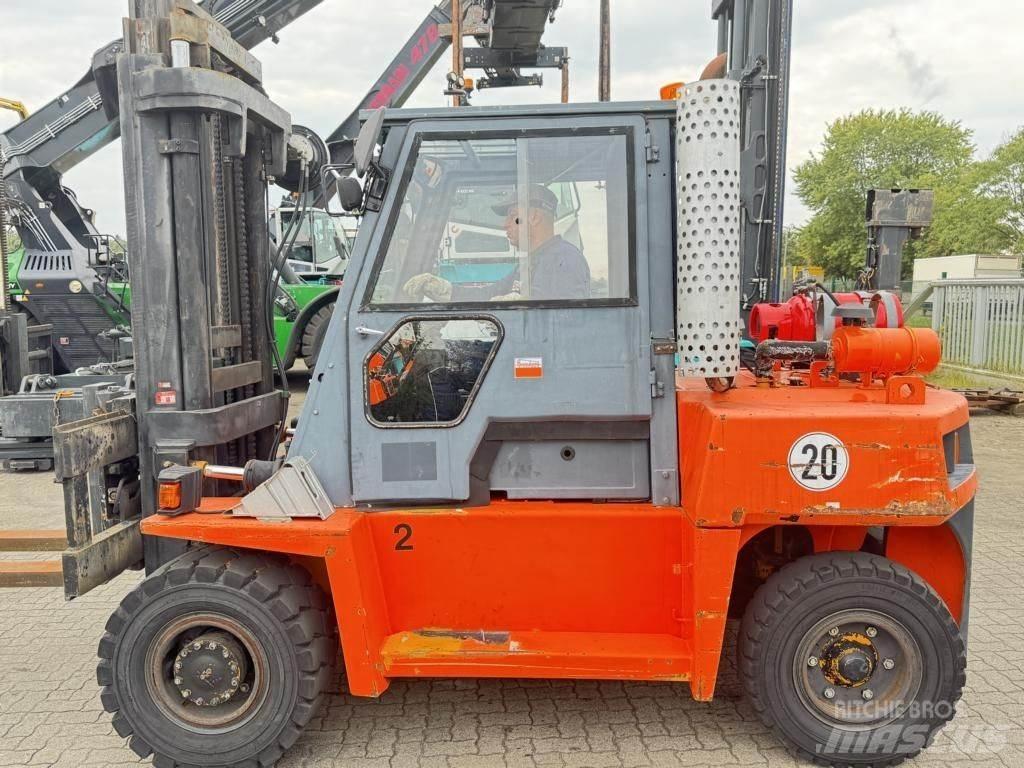 Komatsu FG60-5 Περονοφόρα ανυψωτικά κλαρκ με φυσικό αέριο LPG