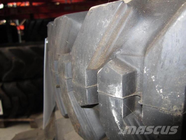  5X70-12 Solideal dæk - 2 stk. Ελαστικά και ζάντες