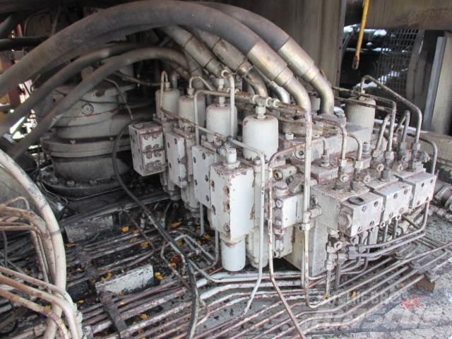 Åkerman H14B til ophug Εκσκαφείς με ερπύστριες