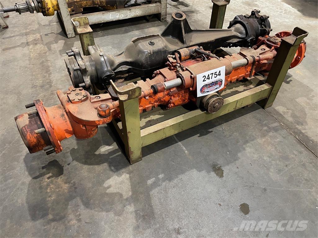  Aksel Hurth Άξονες