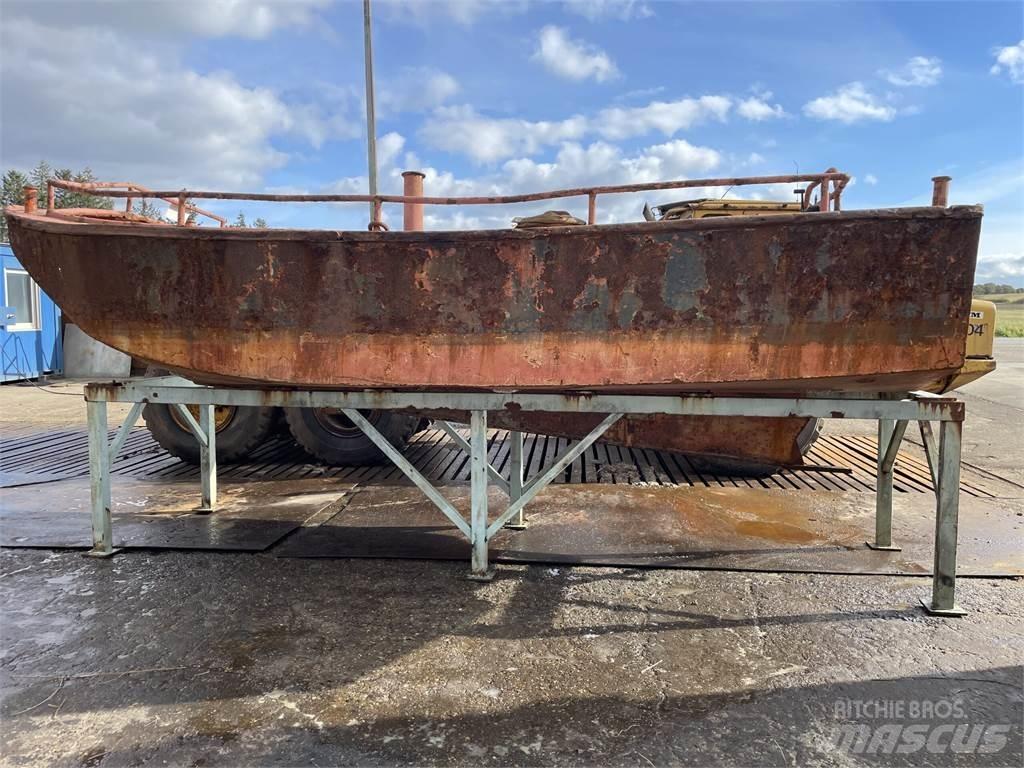  Arbejdsbåd uden motor. Καΐκια εργασίας/φορτηγίδες