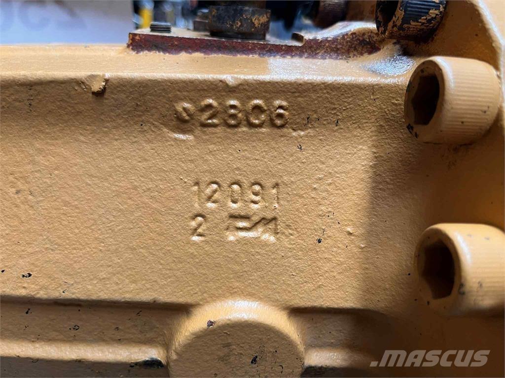 CASE 695SR bagaksel Άξονες