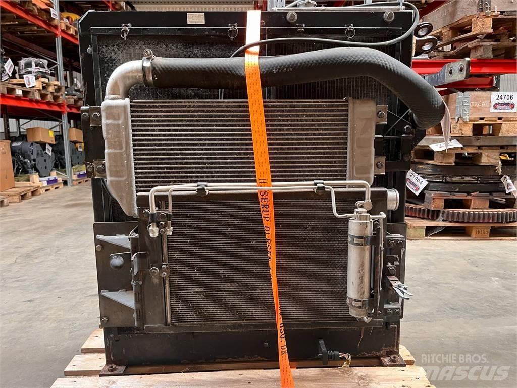 CAT 323D køler Κινητήρες