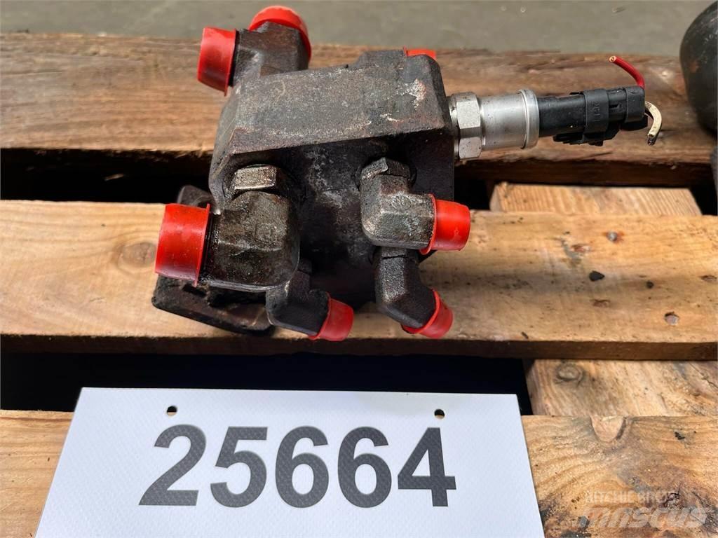 CAT 323D ventil Υδραυλικά