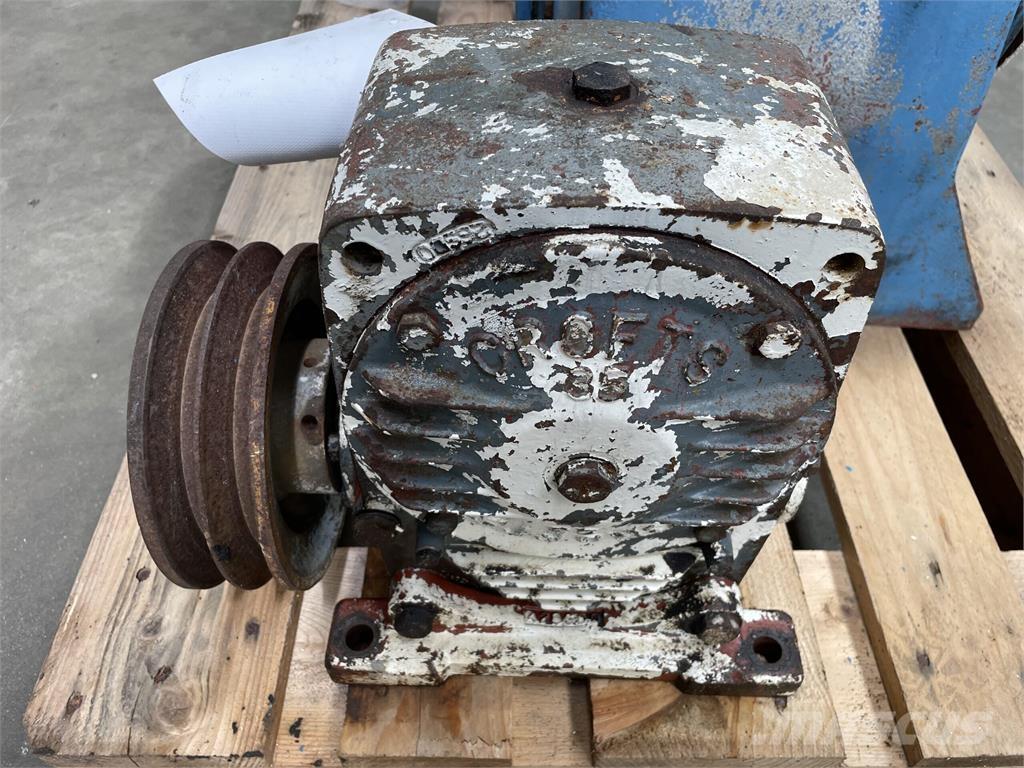  Crofts 35 vinkelgear Μετάδοση