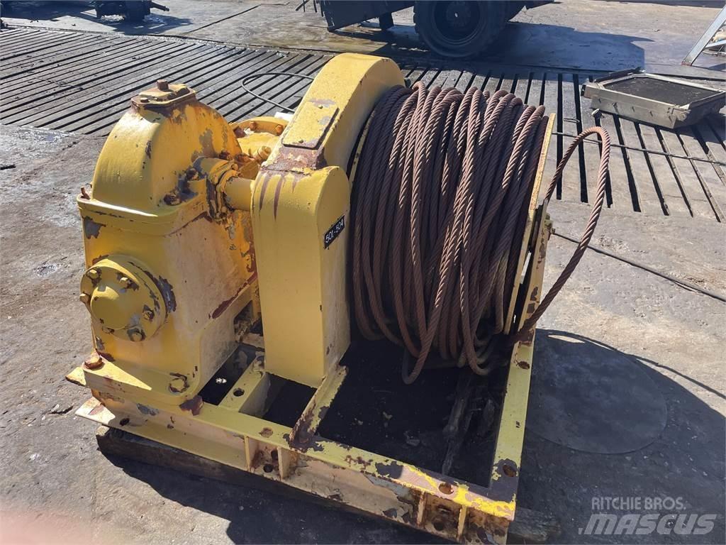  El-spil med gear og bremse Αναβατόρια και ανυψωτήρες υλικών