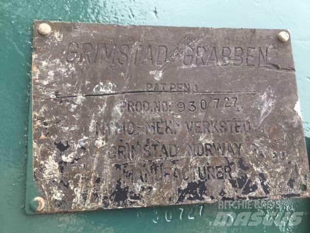  Grimstad grab Αρπάγες