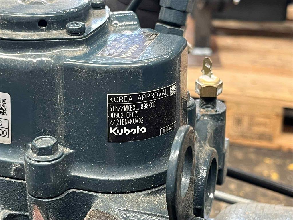 Kubota D902-EF07 motor Κινητήρες