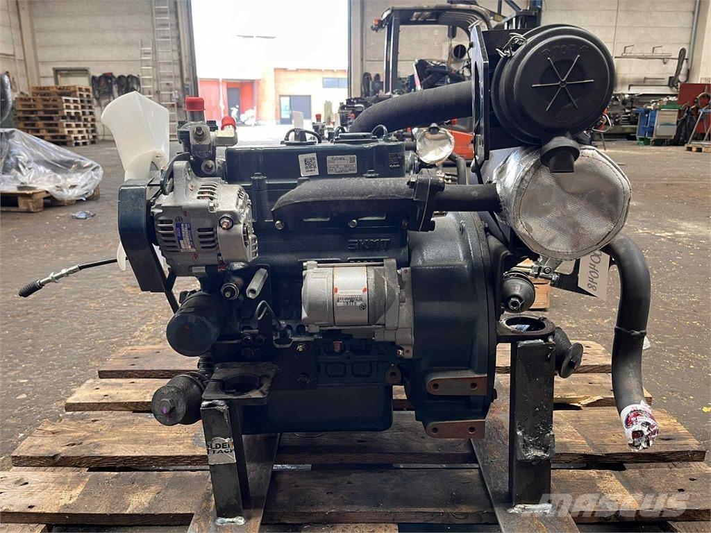 Kubota D902-EF07 motor Κινητήρες