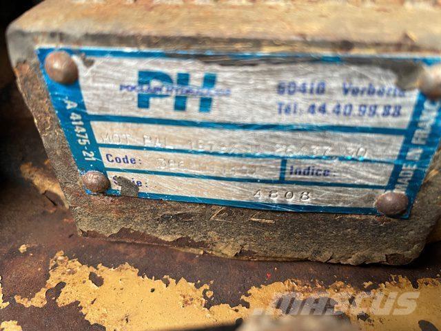 Poclain 125CK Krøjegear Μετάδοση κίνησης