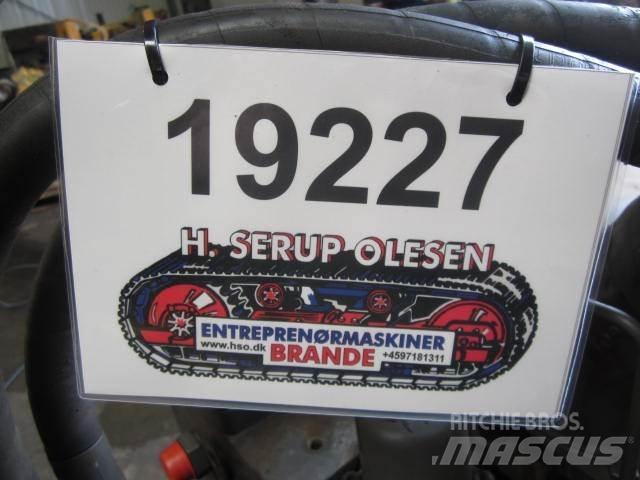 Volvo 230B Krøjegear Κατασκευές - Άλλα