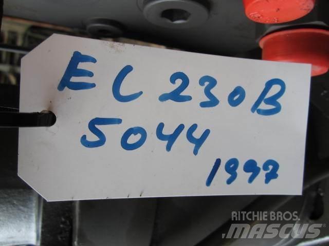 Volvo 230B Krøjegear Κατασκευές - Άλλα
