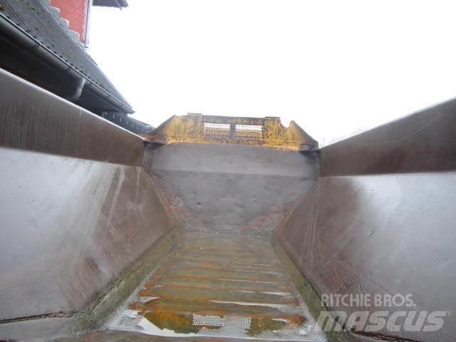 Volvo 861 dumper til ophug Dumpers εργοταξίου