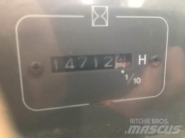 Volvo EC240LC til ophug Εκσκαφείς με ερπύστριες